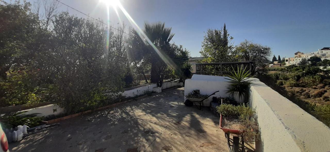 Cortijo Ferre, A Los Pies Del Castillo La Atalaya De นีคาร์ ภายนอก รูปภาพ