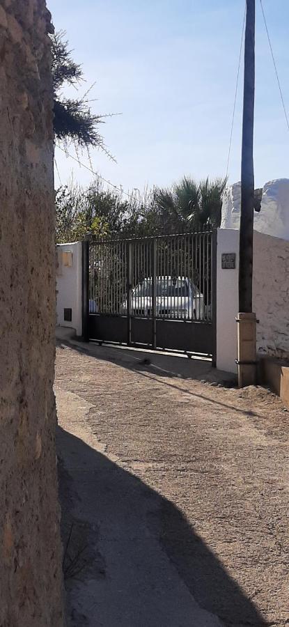 Cortijo Ferre, A Los Pies Del Castillo La Atalaya De นีคาร์ ภายนอก รูปภาพ